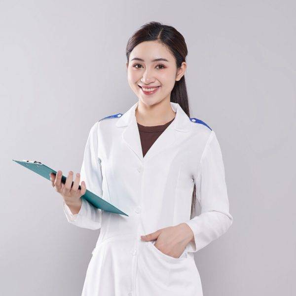 3. Blouse Sinh Viên